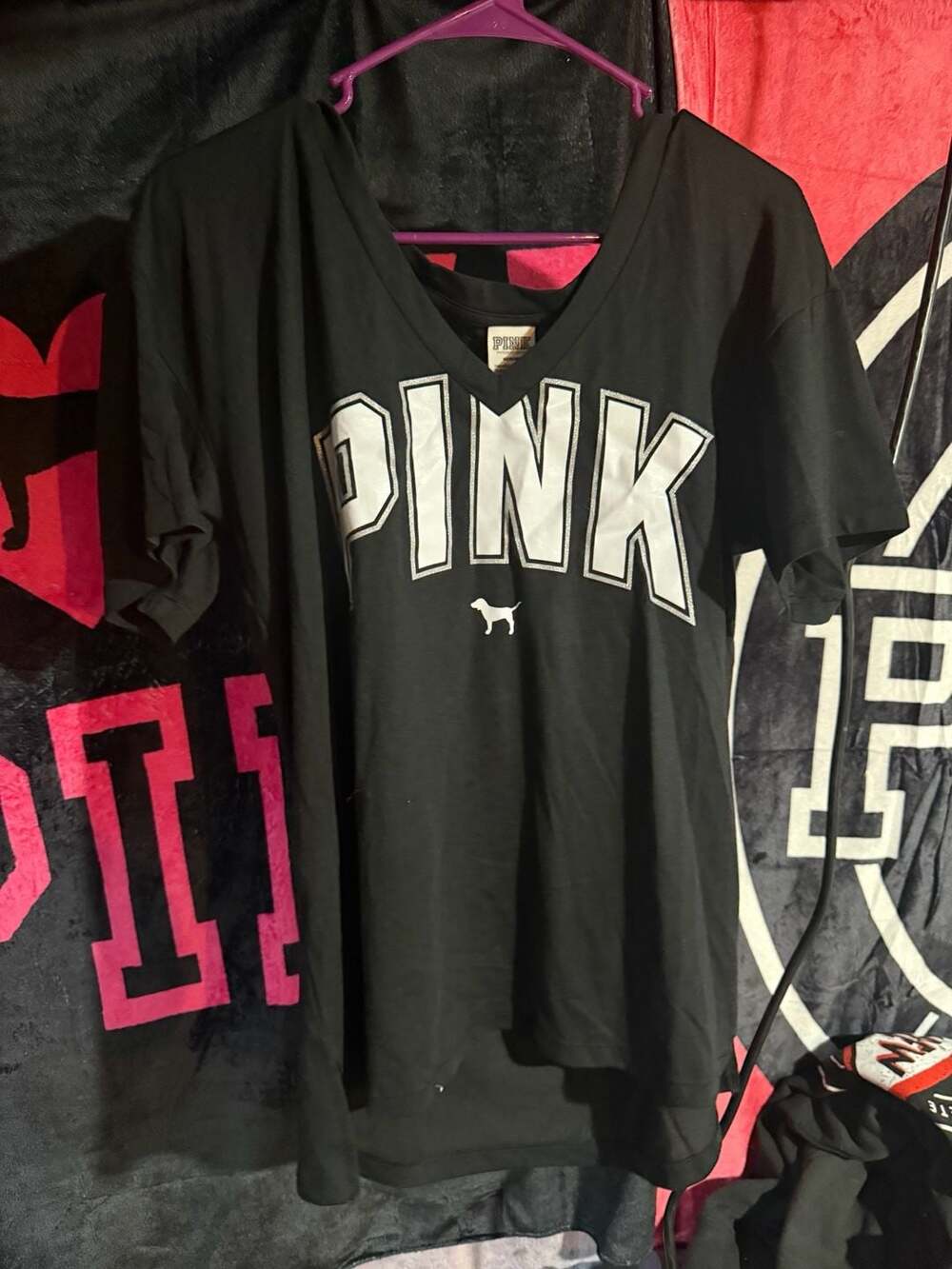 Victoria's Secret PINK Black V-Neck Short Sleeve Graphic T-Shirt